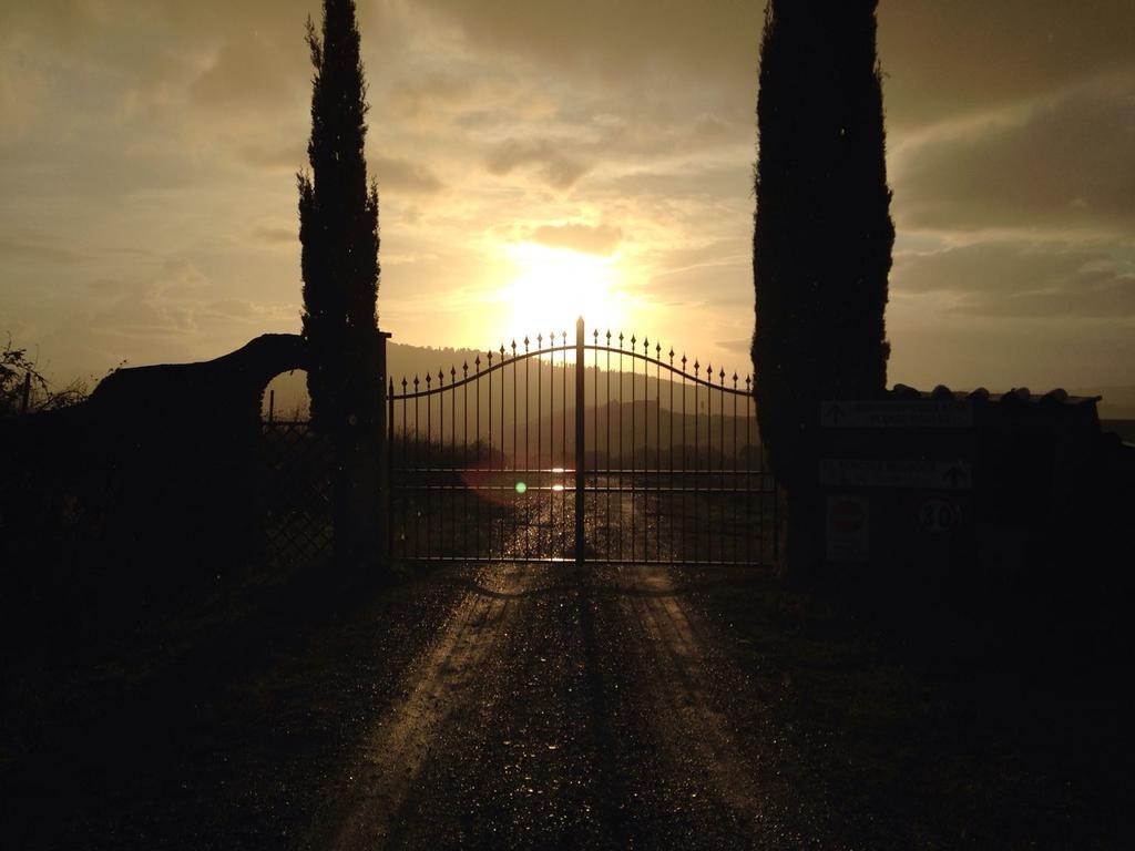 Agriturismo Alle Rose Volterra Zewnętrze zdjęcie